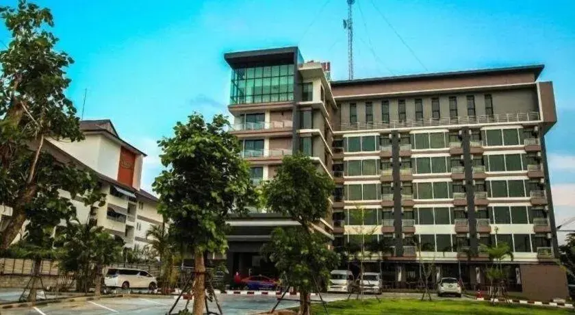 The Convenience Hotel The Convenience Hotel