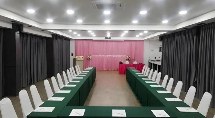 The Convenience Hotel