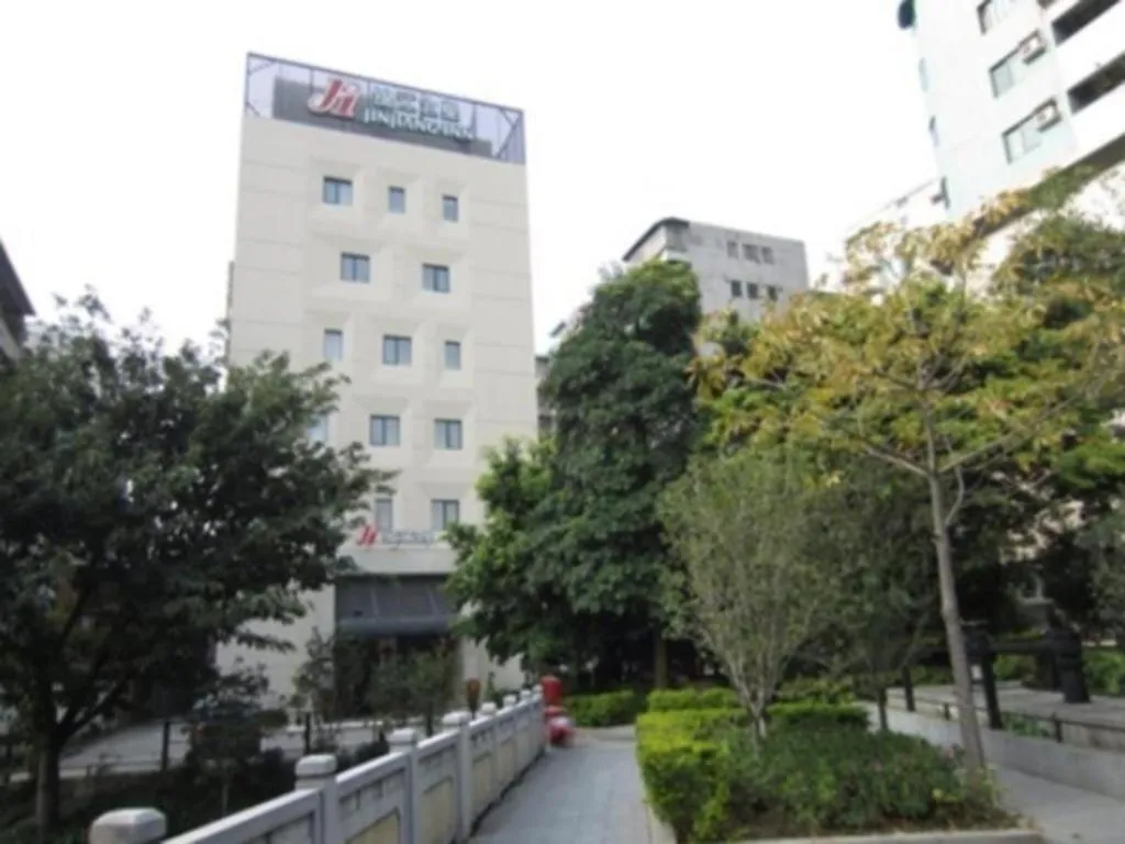 Jinjiang Inn Guangzhou Liwan Caihongqiao Metro Station