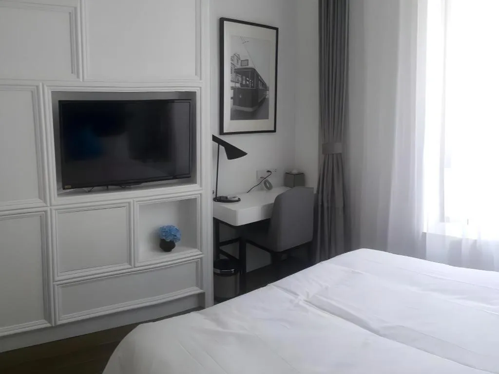 Bed in Shanghai Jinchen Hotel