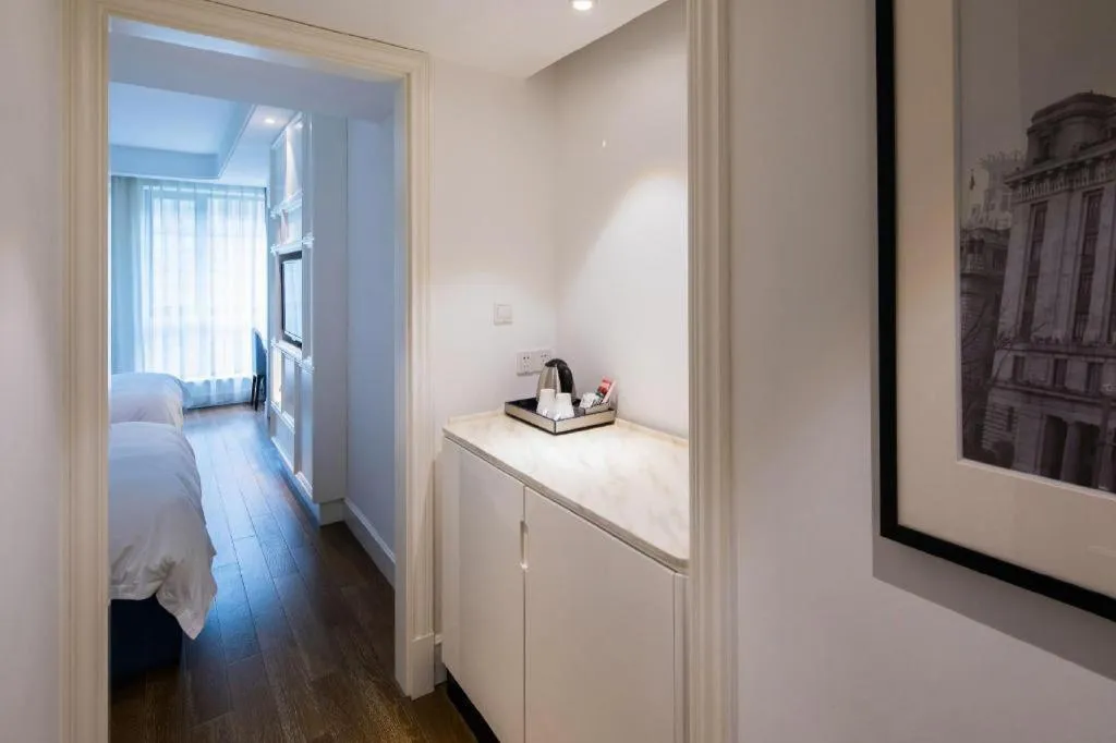 Bed in Shanghai Jinchen Hotel