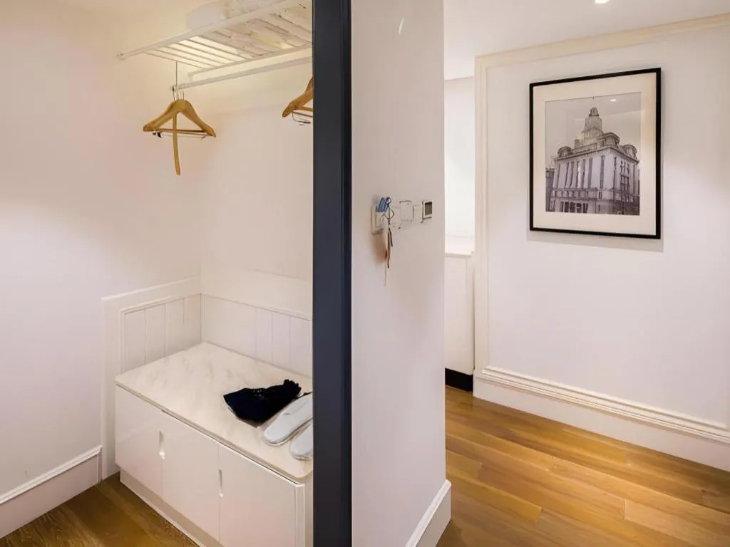 Bed in Shanghai Jinchen Hotel