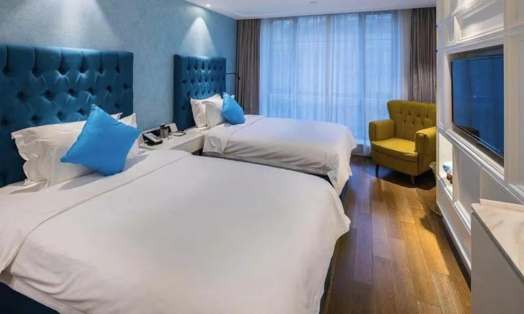 Bed in Shanghai Jinchen Hotel