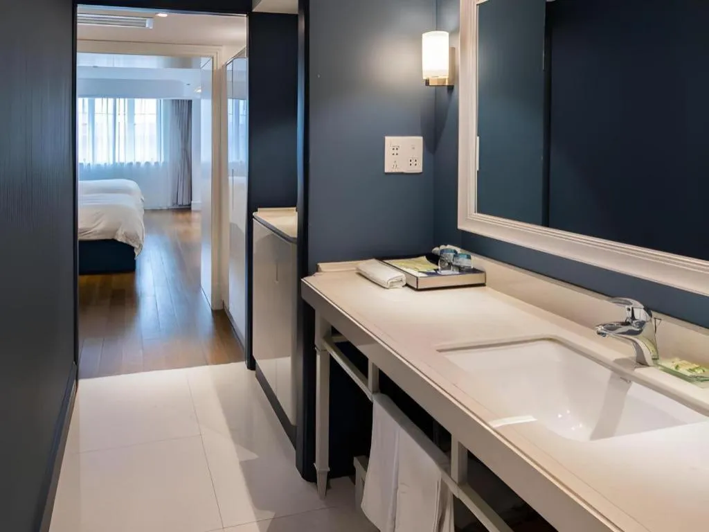 Bed in Shanghai Jinchen Hotel