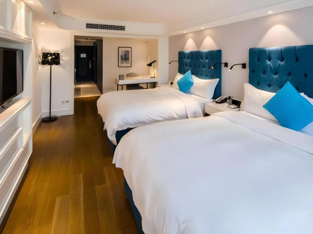 Bed in Shanghai Jinchen Hotel