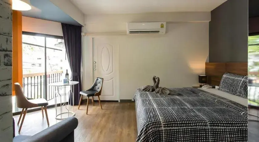 Bed in The Loft Seaside Sriracha Hotel Bed in The Loft Seaside Sriracha Hotel