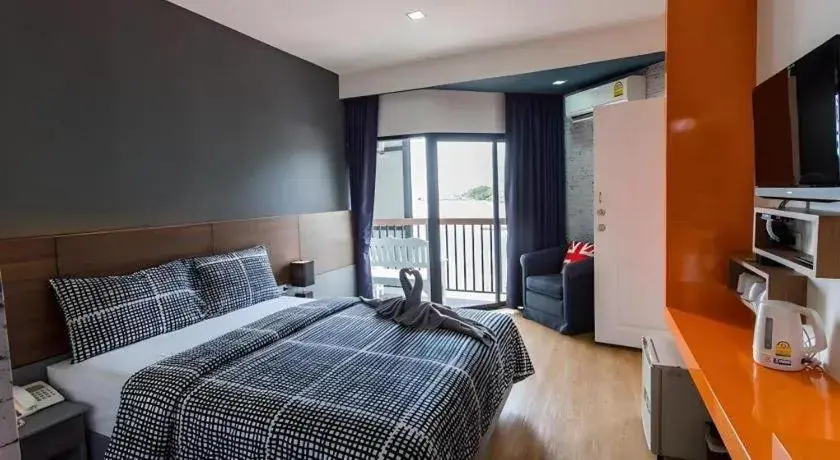 Bed in The Loft Seaside Sriracha Hotel Bed in The Loft Seaside Sriracha Hotel