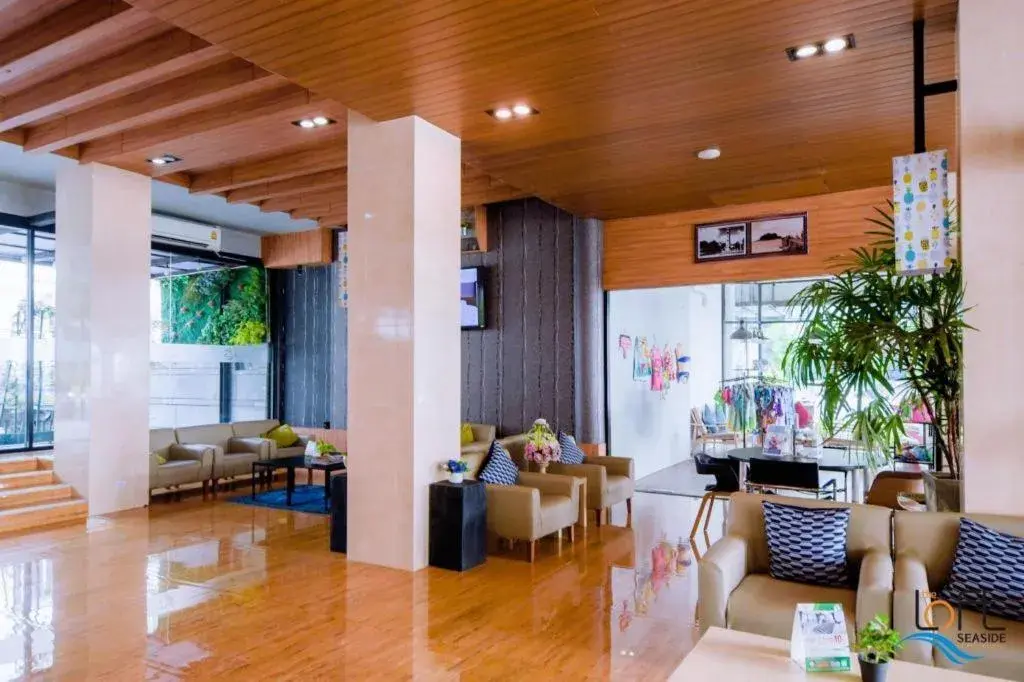 The Loft Seaside Sriracha Hotel The Loft Seaside Sriracha Hotel