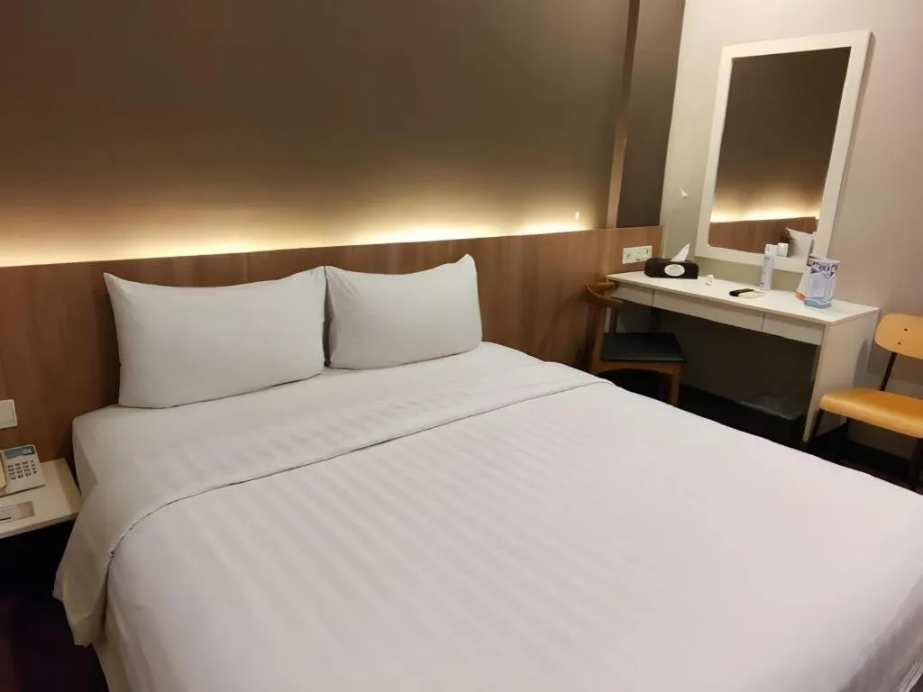 Bed in Hotel 61 Medan