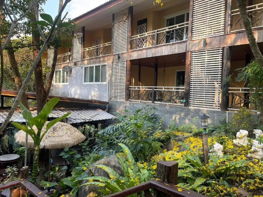 Khaoyai Kirithantip Resort