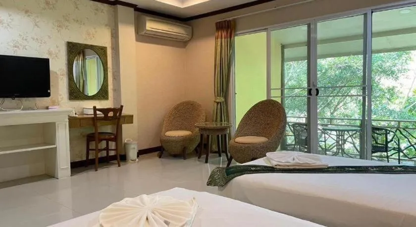 Bed in Khaoyai Kirithantip Resort