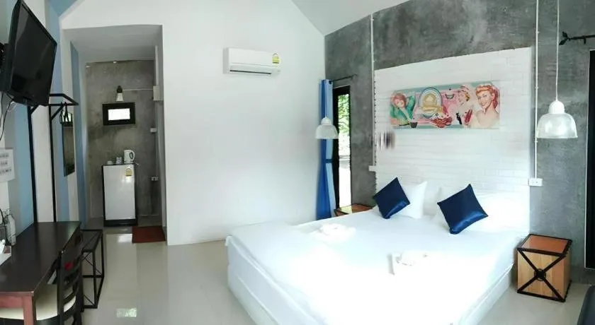 Bed in The Lighthouse Resort at Chanthaburi