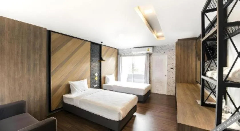 Bed in The Circle Hotel