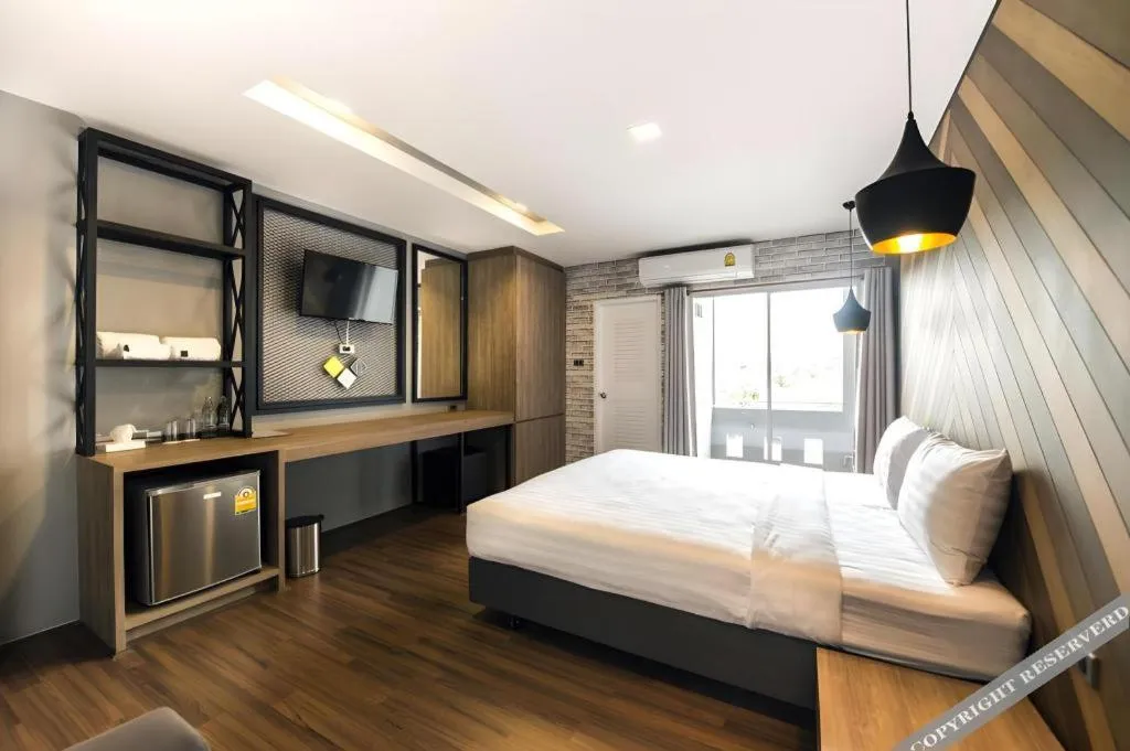 Bed in The Circle Hotel