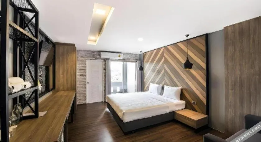 Bed in The Circle Hotel