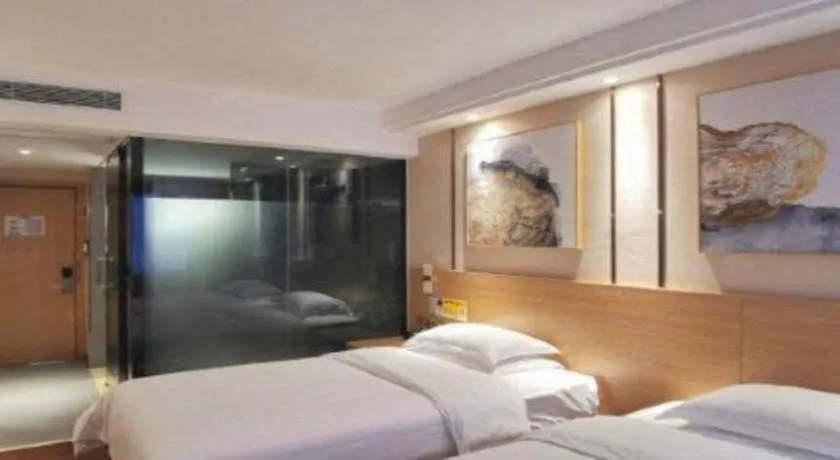 Bed in T Social Hotel Guangzhou Railway Station Branch