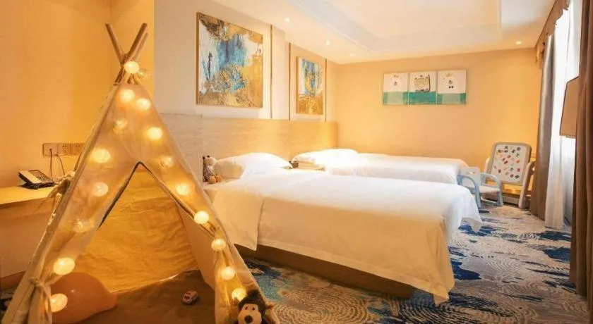 Bed in T Social Hotel Guangzhou Railway Station Branch