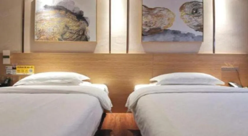 Bed in T Social Hotel Guangzhou Railway Station Branch