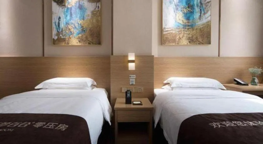Bed in T Social Hotel Guangzhou Railway Station Branch