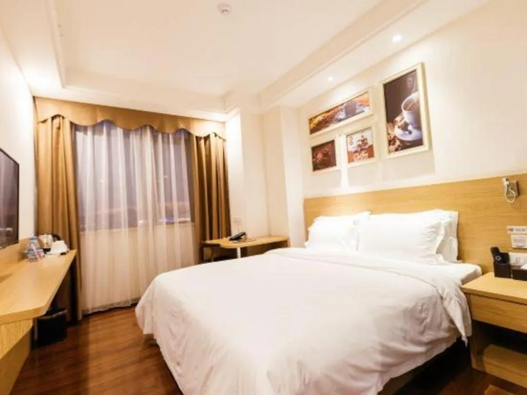 Bed in T Social Hotel Guangzhou Railway Station Branch