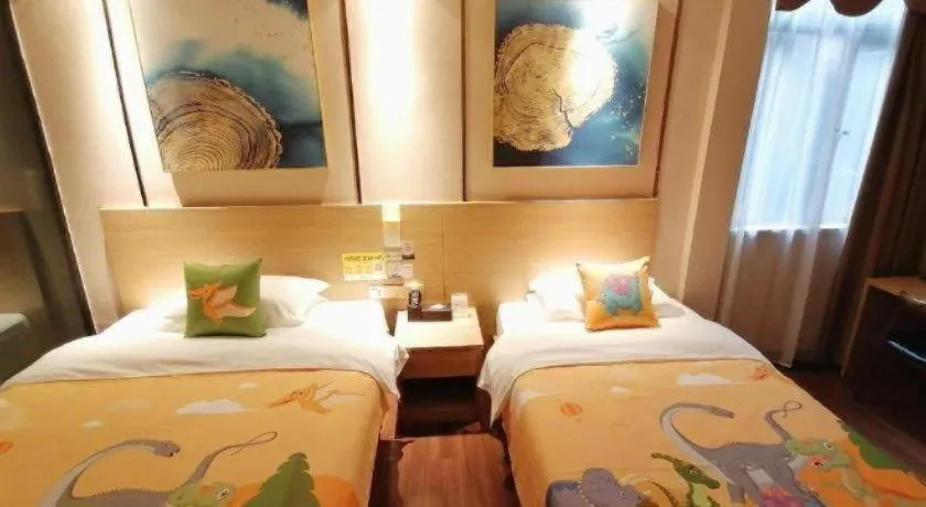 Bed in T Social Hotel Guangzhou Railway Station Branch