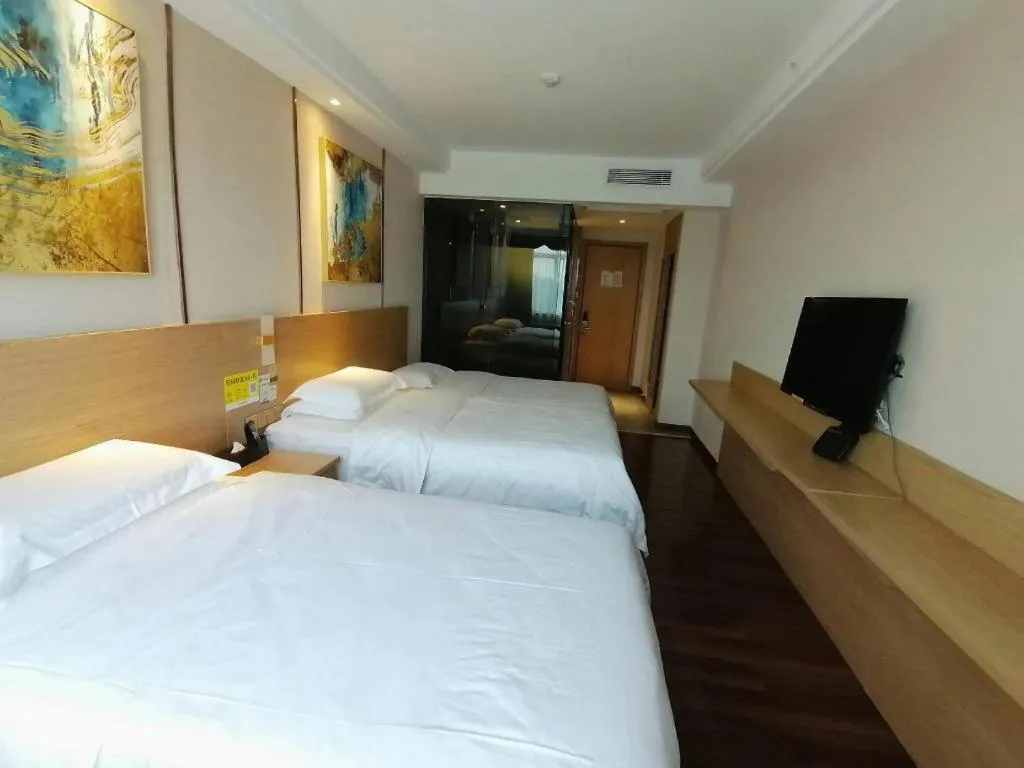 Bed in T Social Hotel Guangzhou Railway Station Branch