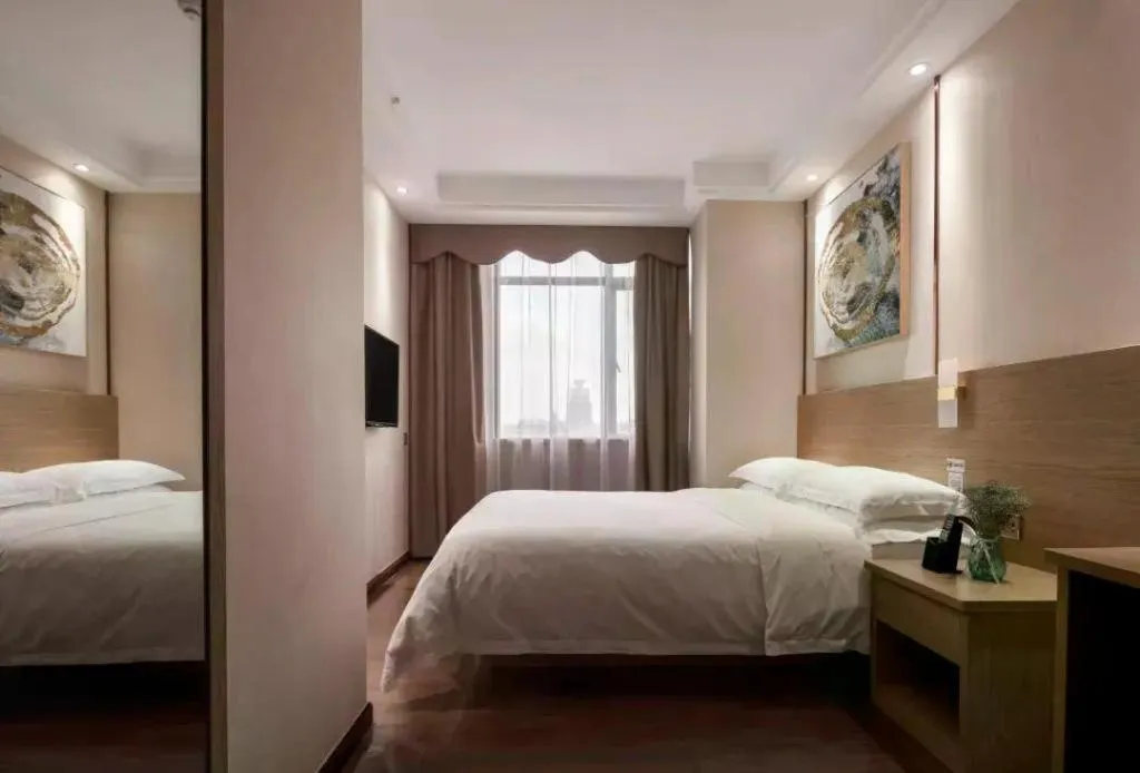 Bed in T Social Hotel Guangzhou Railway Station Branch