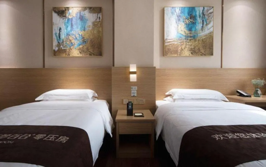 Bed in T Social Hotel Guangzhou Railway Station Branch