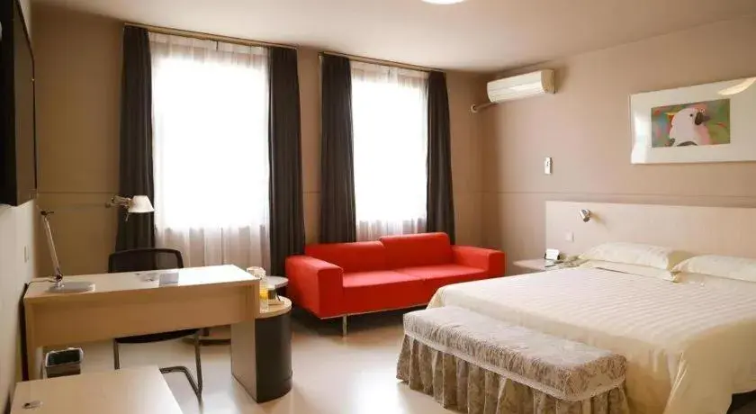 Bed in Jinjiang Inn Yueyang Railway Station Bed in Jinjiang Inn Yueyang Railway Station