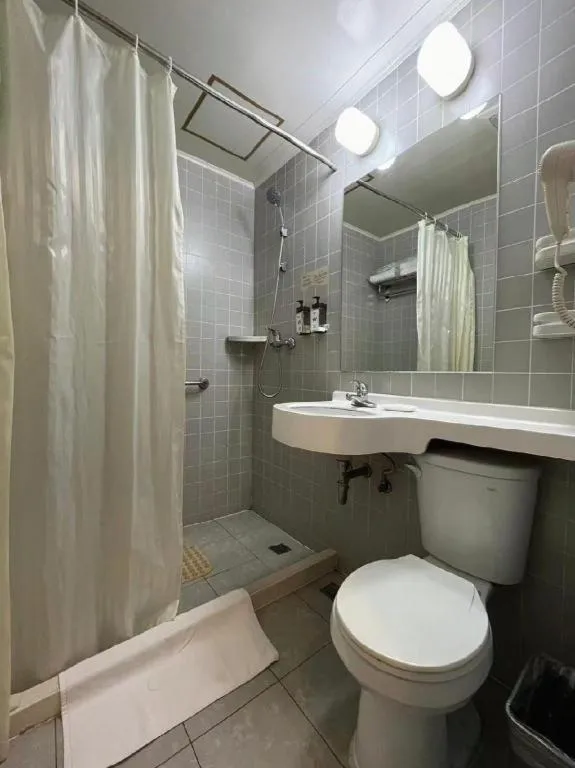 Jinjiang Inn Yueyang Railway Station