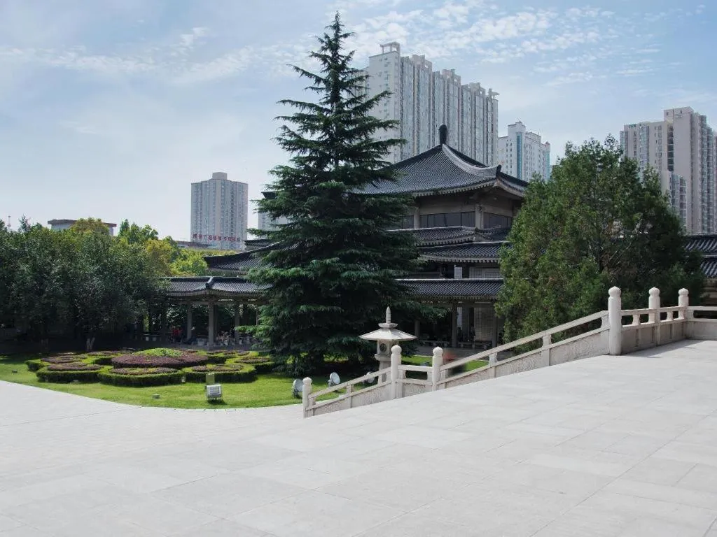 Jinjiang Inn Xi'an Dayan Tower Xiaozhai Metro Station