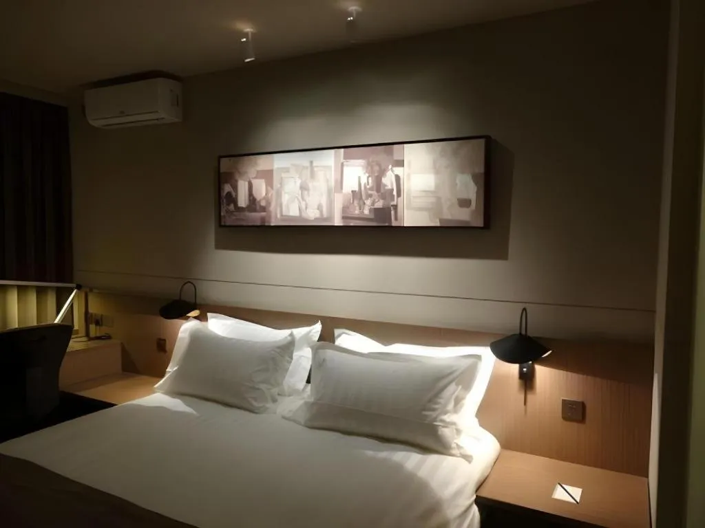 Bed in Jinjiang Inn Select Shanghai Zhangjiang High Tech Park Branch