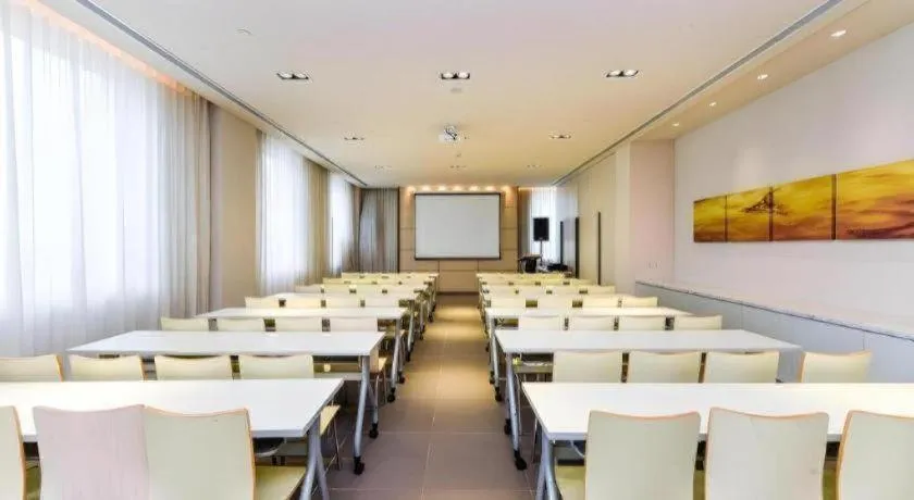 Jinjiang Inn Select Shanghai Zhangjiang High Tech Park Branch