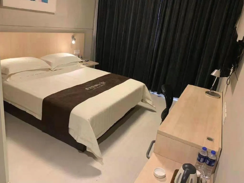 Bed in Jinjiang Inn Suqian Xiangwang Hometown Xingfu South Road