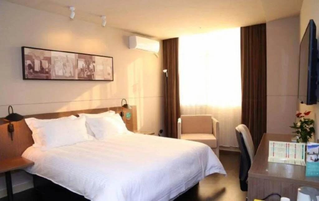 Bed in Jinjiang Inn Suqian Xiangwang Hometown Xingfu South Road