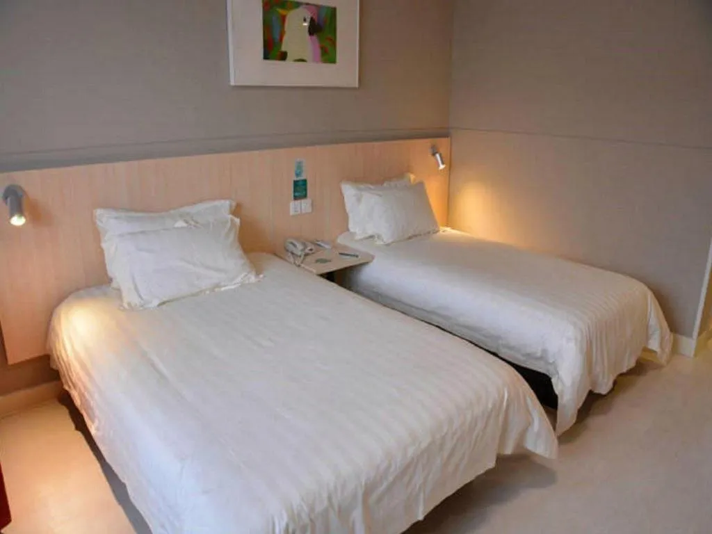 Bed in Jinjiang Inn Suqian Xiangwang Hometown Xingfu South Road