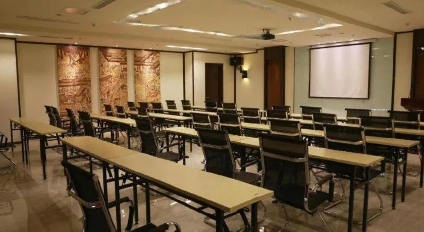 Jinjiang Inn Suqian Xiangwang Hometown Xingfu South Road