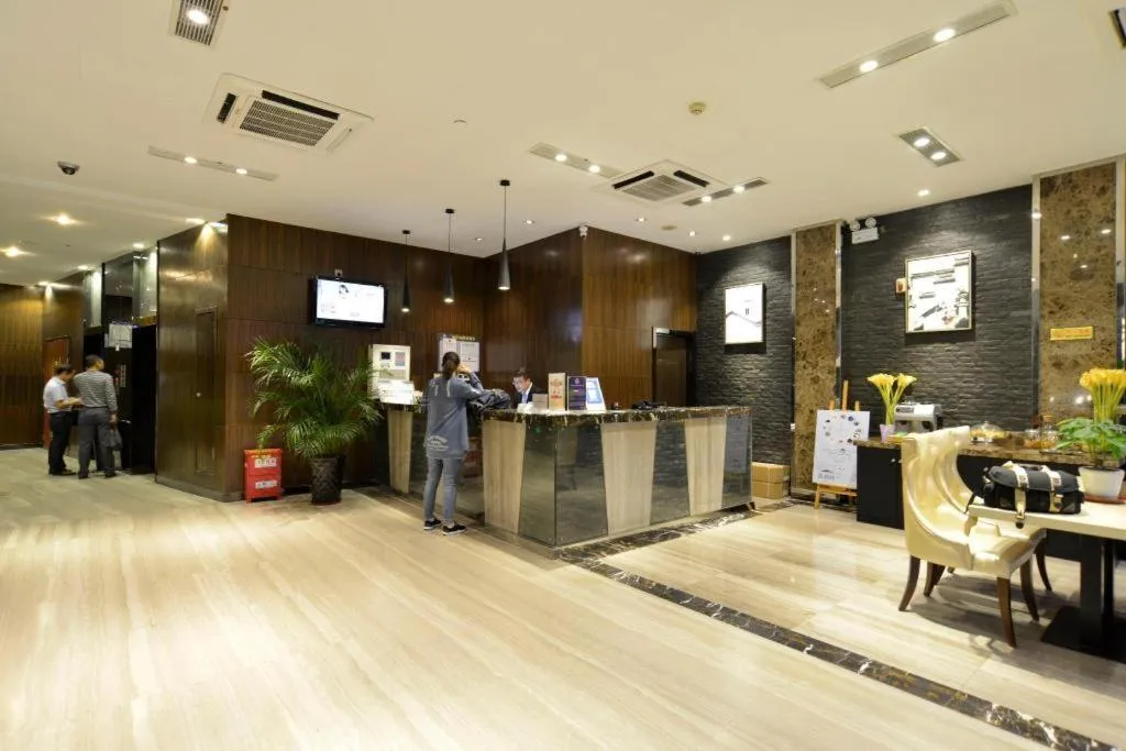 Metropolo Hotel Hefei Baohe Wandabao Park Metro Station