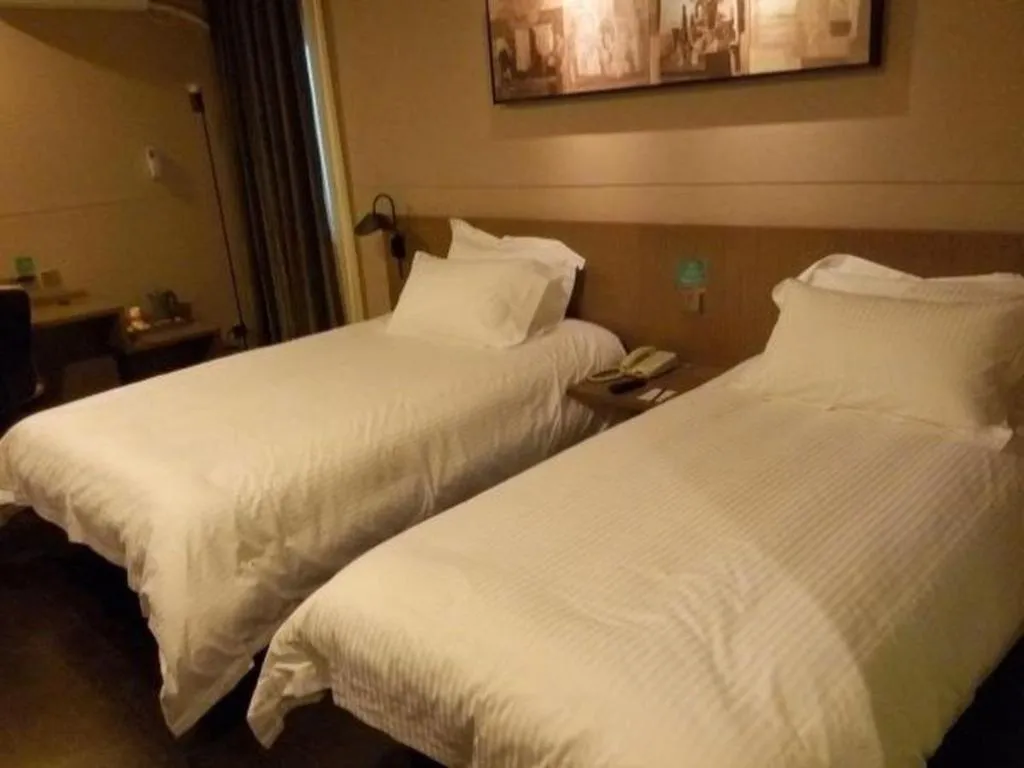 Bed in Jinjiang Inn Select Shanghai Expo Park Dezhou Road