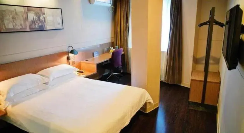 Bed in Jinjiang Inn Select Shanghai Expo Park Dezhou Road Bed in Jinjiang Inn Select Shanghai Expo Park Dezhou Road