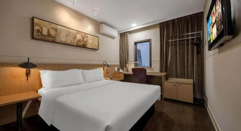 Bed in Jinjiang Inn Select Shanghai Expo Park Dezhou Road