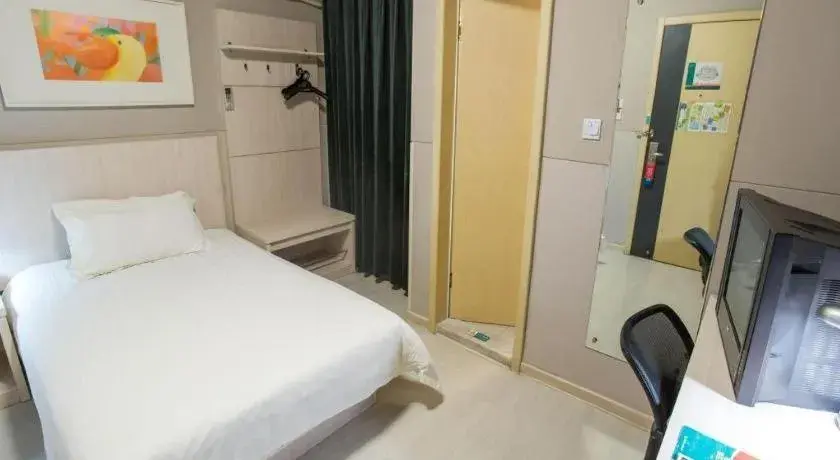 Bed in Jinjiang Inn Select Shanghai Expo Park Dezhou Road Bed in Jinjiang Inn Select Shanghai Expo Park Dezhou Road