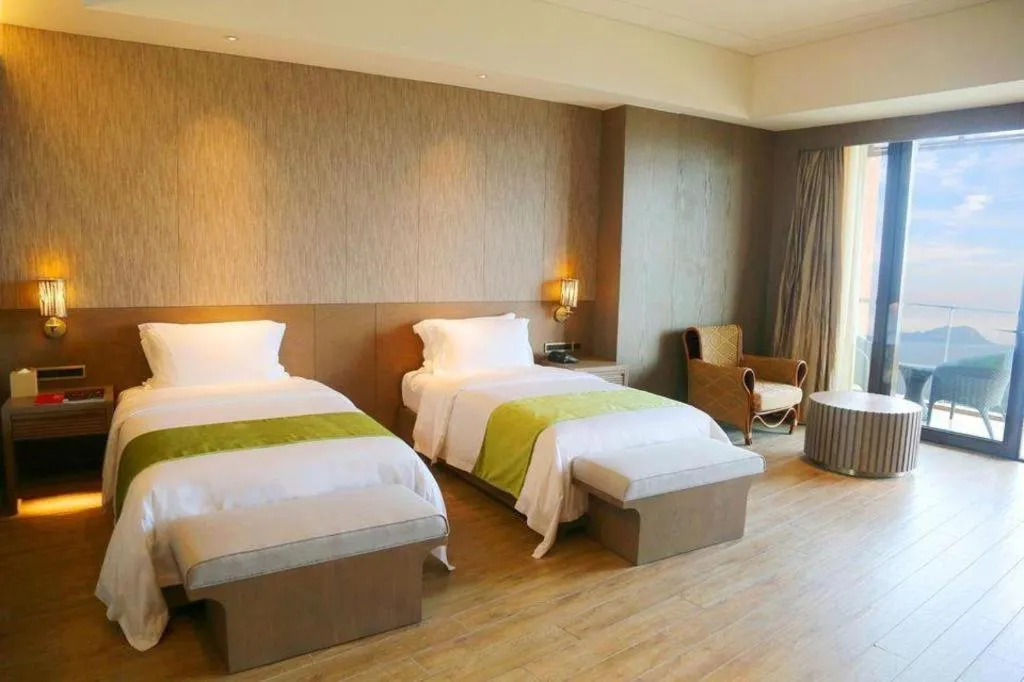 Bed in Mangrove Tree Resort World Qingdao