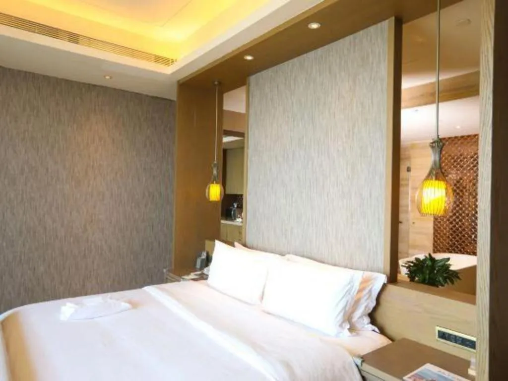 Bed in Mangrove Tree Resort World Qingdao