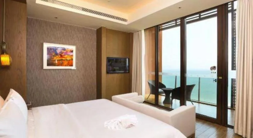 Bed in Mangrove Tree Resort World Qingdao