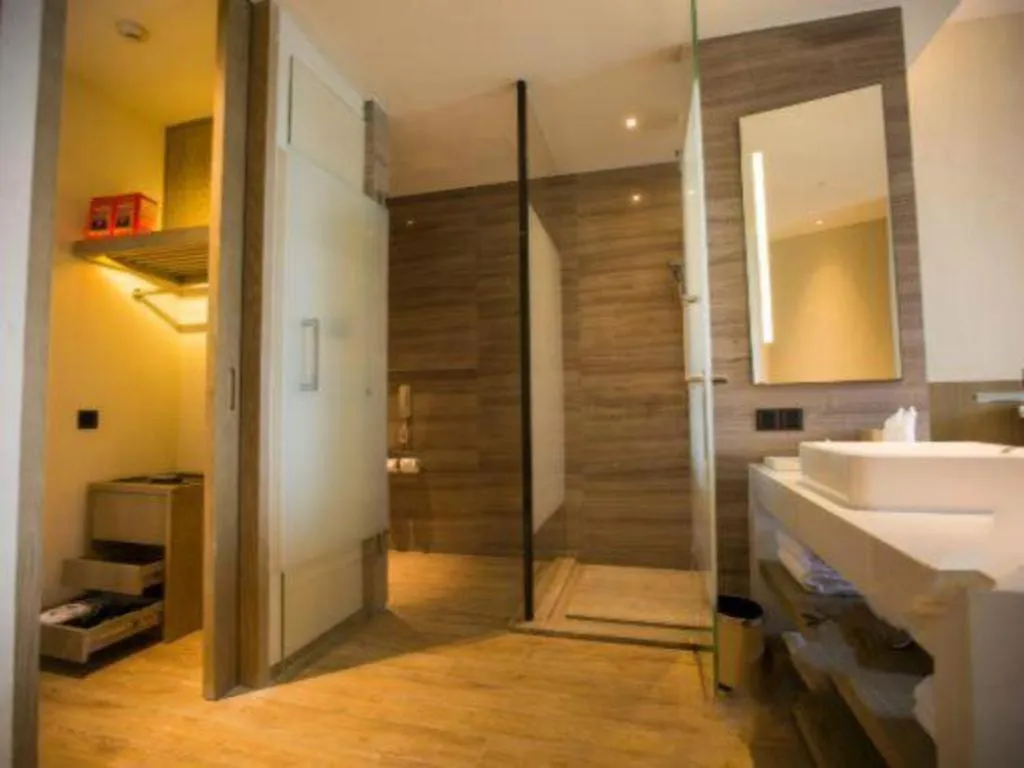 Mangrove Tree Resort World Qingdao