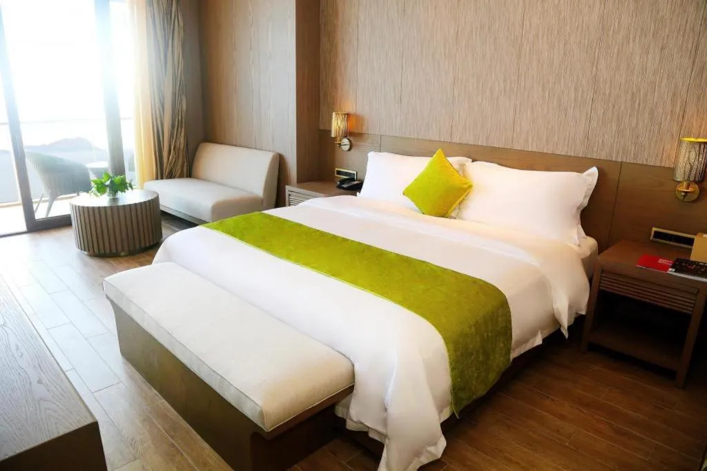 Bed in Mangrove Tree Resort World Qingdao