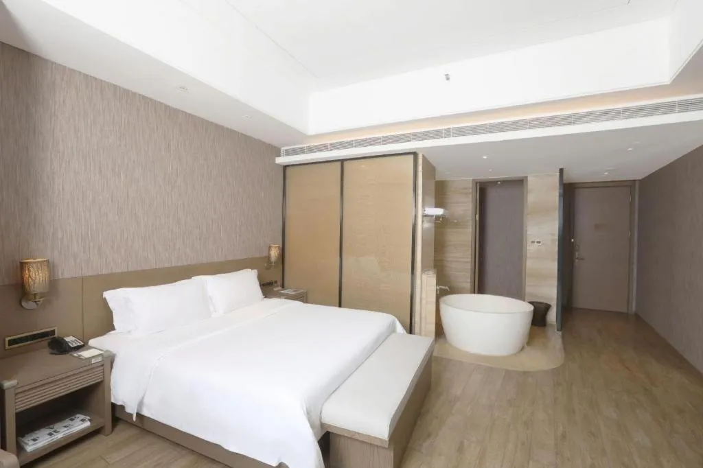 Bed in Mangrove Tree Resort World Qingdao