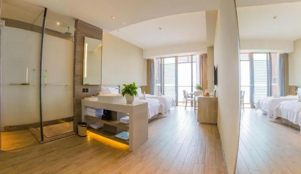 Bed in Mangrove Tree Resort World Qingdao