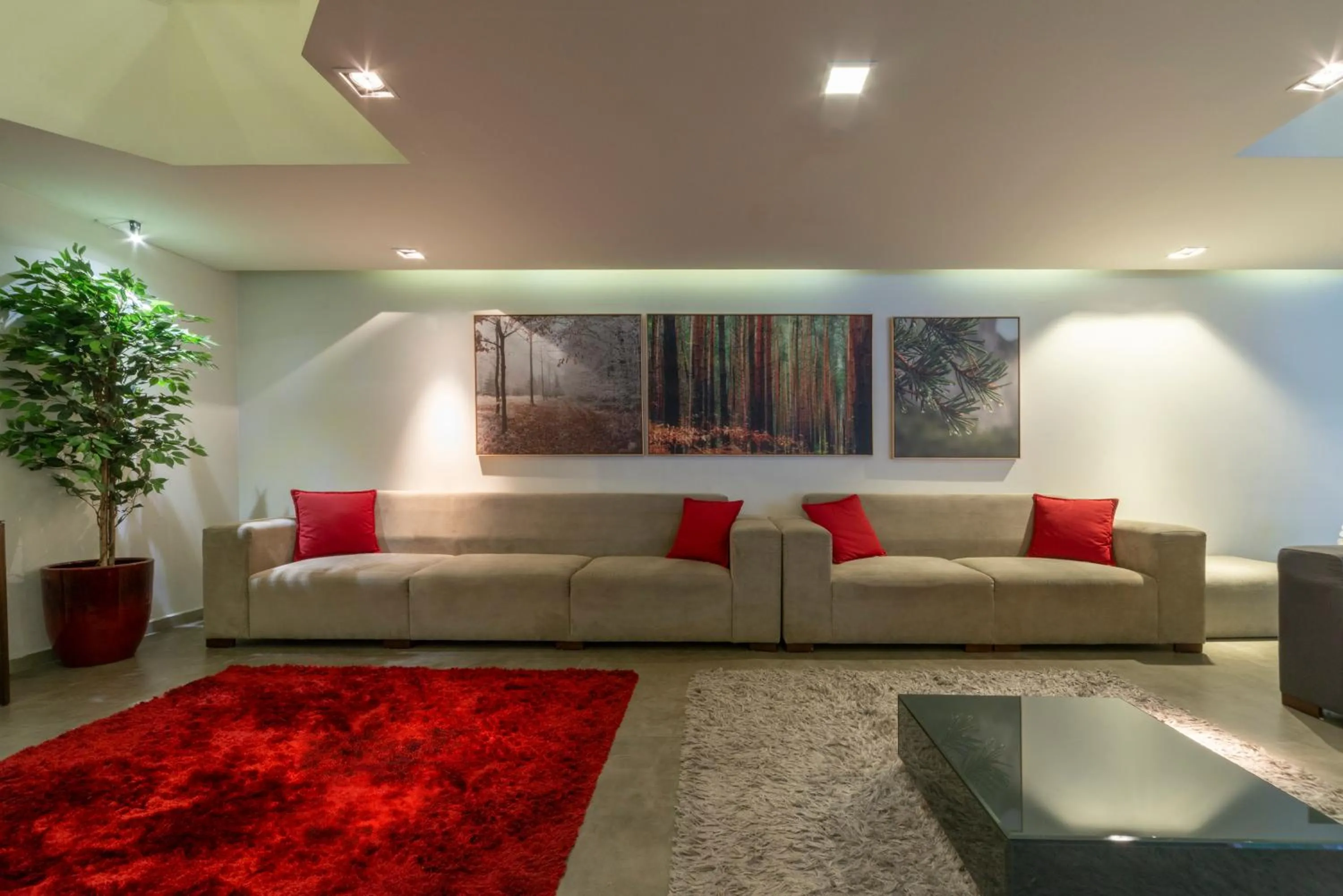 Lobby or reception in Hotel Laghetto Stilo Centro